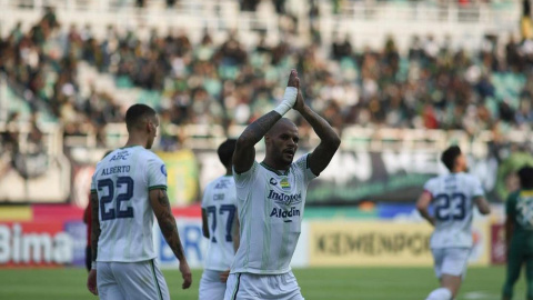 Linimasa Persebaya vs Persib Rivalitas Abadi Sepakbola Indonesia